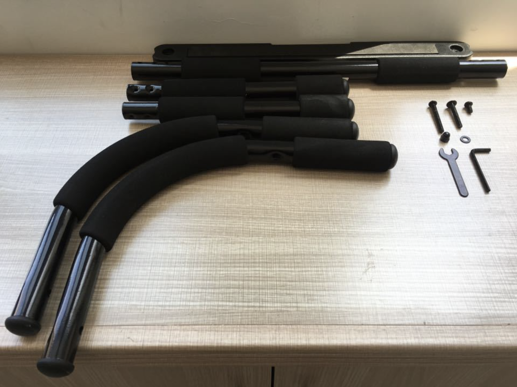 Pull up Bar Home Gym With Stab - Home Gym Wall recensie en prijs